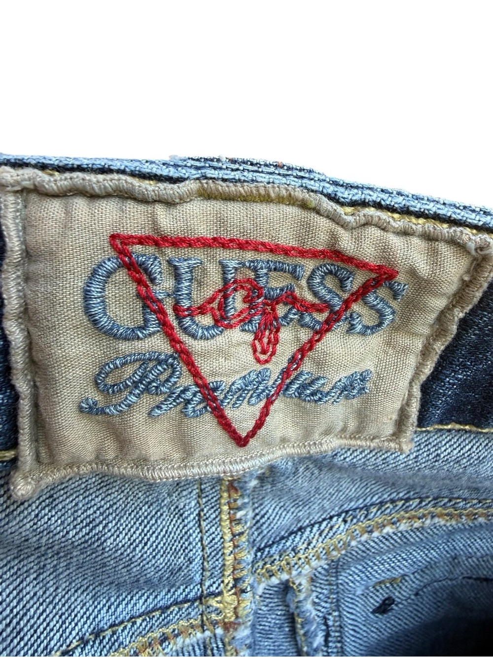 GUESS Premium Low Rise Straight Leg Y2K Jeans Size 26 Medium Wash Denim - Picture 7 of 10